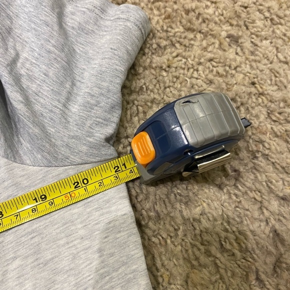 Lululemon Men’s Grey Athletic T-Shirt Size M Activewear Tee Workout Shirt - Picture 6 of 6